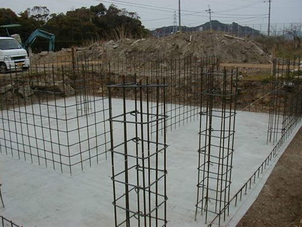 型枠 基礎 鋼管 桟木 6センチ